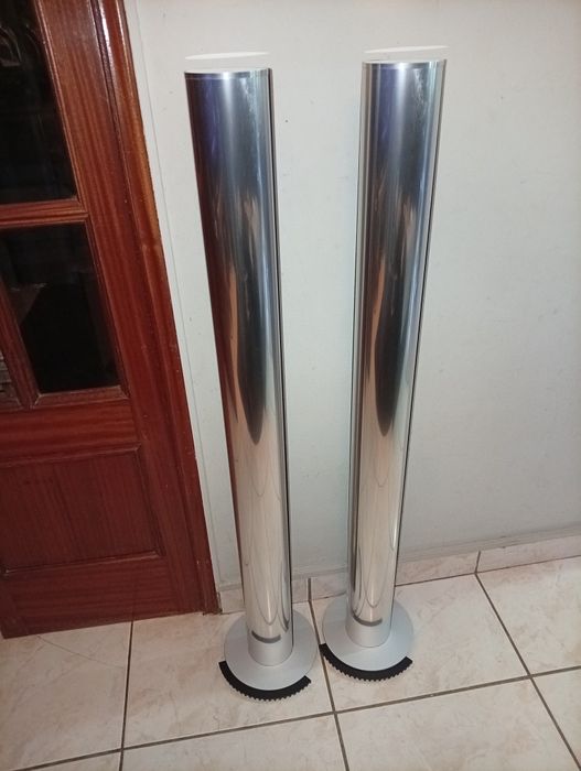 Colunas Bang Olufsen