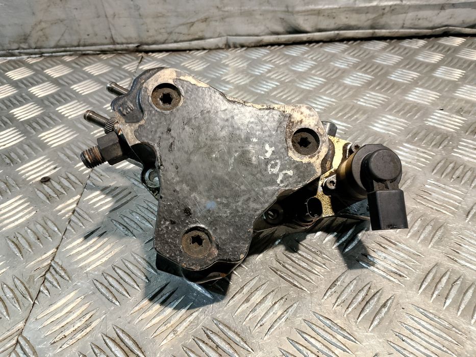 Pompa Wtryskowa Mercedes W211 2.2 Cdi Bosch 0445010048 A6110701401
