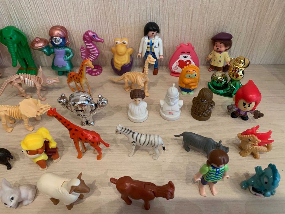 Продам игрушки, миниатюрные фигурки, продажа одним лотом