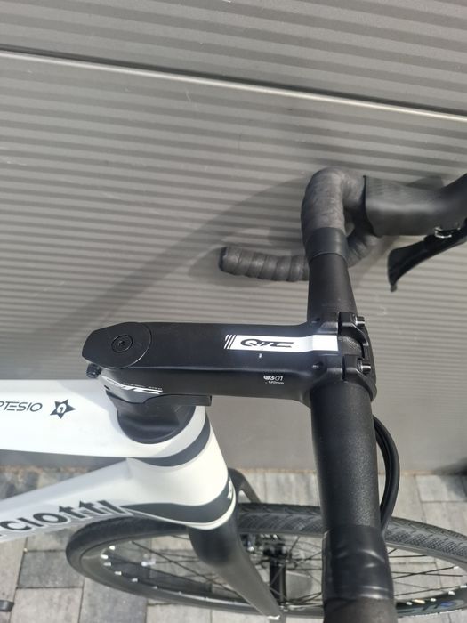 Rower szosowy szosa Guerciotti Cartesio Disc L 56 full Shimano Ultegra 11v karbon tarcze