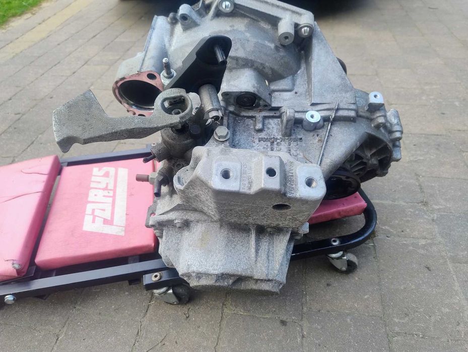VW Volkswagen GOLF VII Skrzynia Biegów 1.5 TSI Manual OE SEL