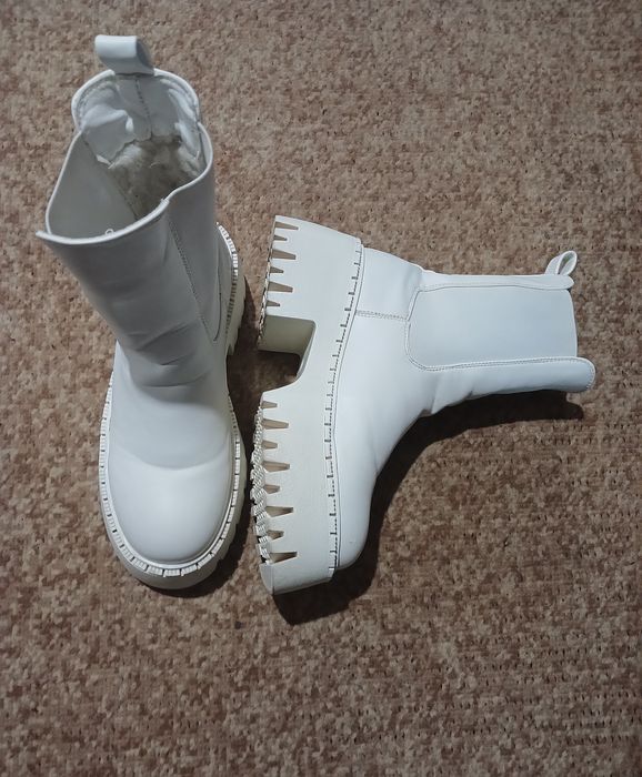 Черевики жіночі  Б/У