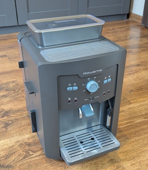 Ekspres automatyczny do kawy Rowenta ES6800/Krups XP7200