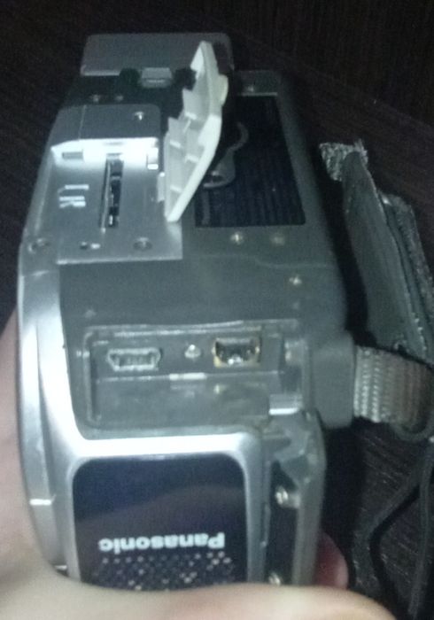 Відео камера Panasonic VOR-D150