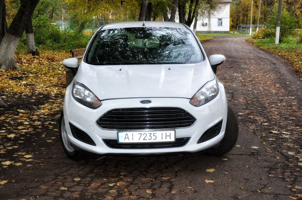 Продам ford fiesta 13 рік, 1'5D.