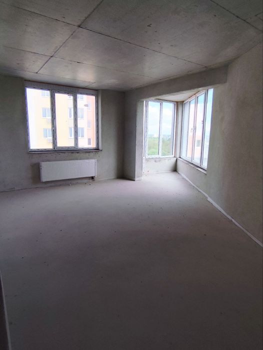 Продаж 2 кім квартири в заселеній новобудові вул. Мікльоша / Стрийська