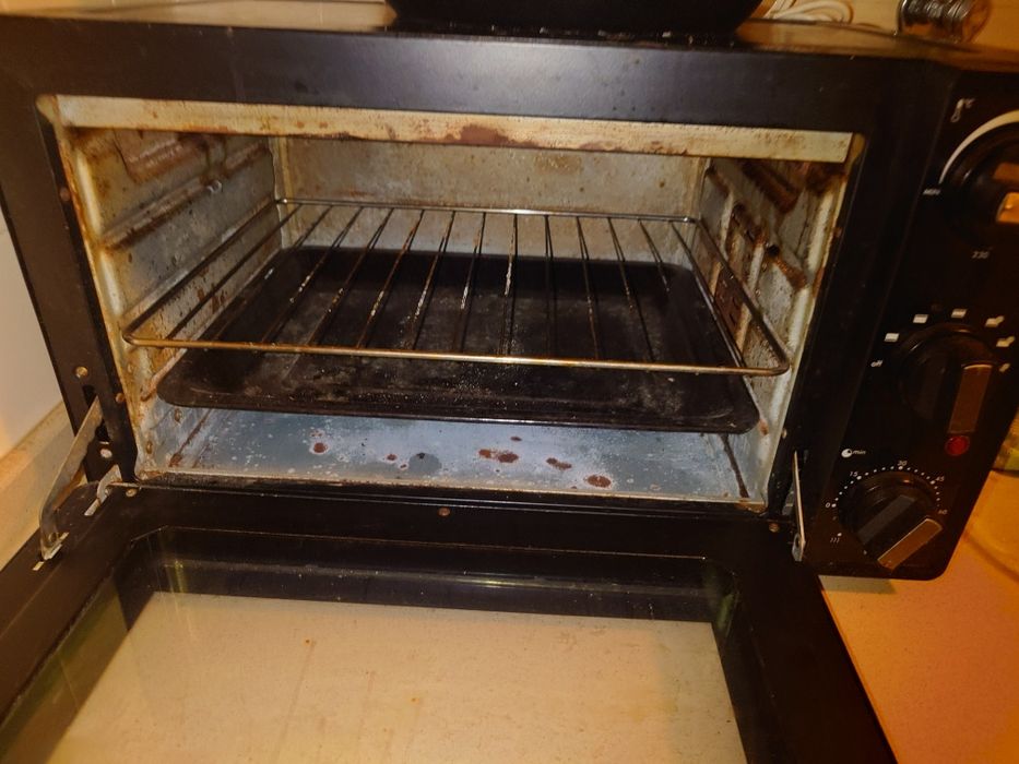 Forno grande em Muito bom estado