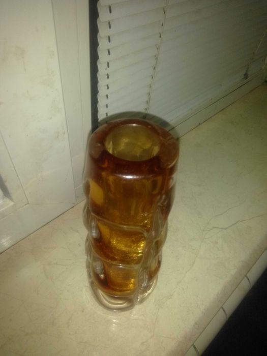 Винтажная стеклянная ваза СССР , толстостенная, идеальное состояние