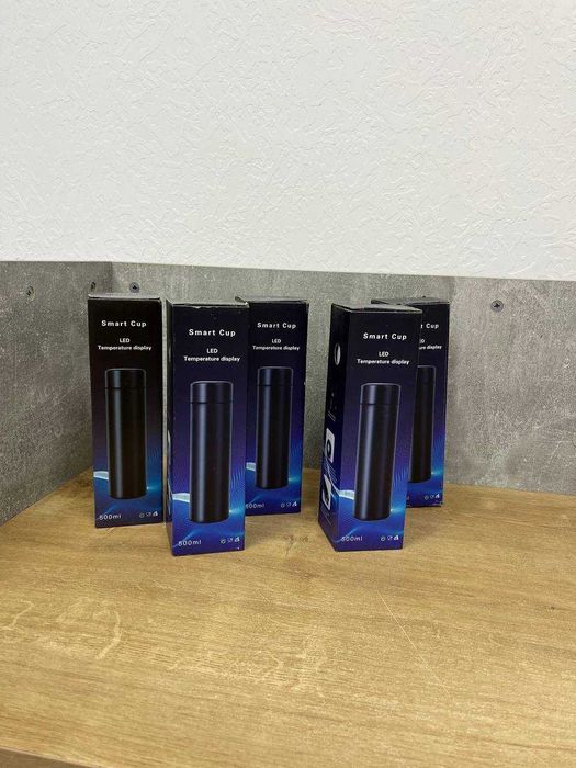 Розумний ТЕРМОС з датчиком температури! Тримає до 18 годин Термокружка