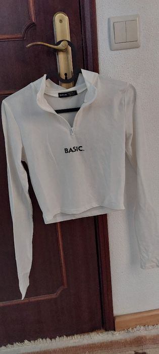 Camisola com fecho