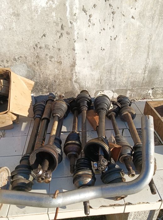 Peças do Renault 9...