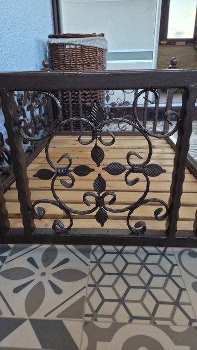 Ozdobne stalowe metalowe Legowisko łóżko ze stelarzem dla psa