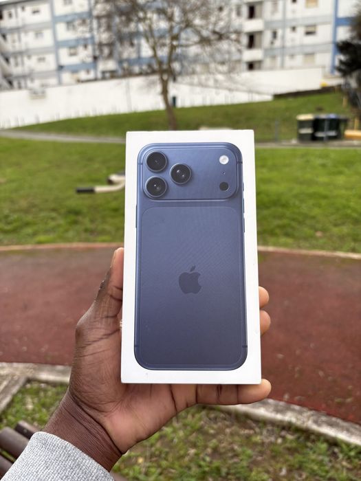 17 pro max novo e S25Fe novo