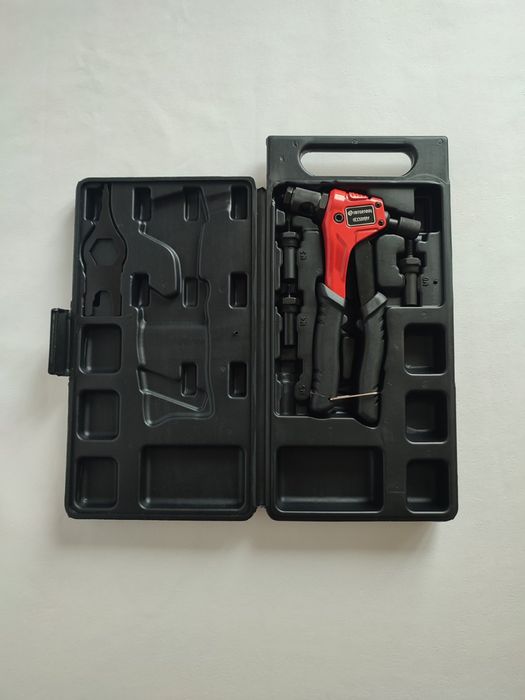 Пистолет заклепочный для резьбовых заклёпок INTERTOOL RT- 0019