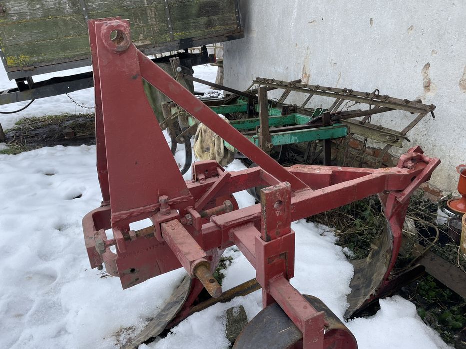 Продам плуг