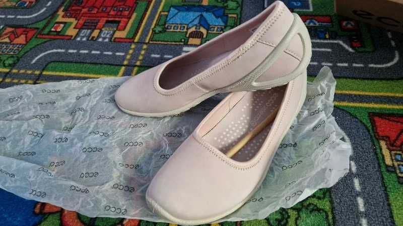 ECCO baleryny 38r nowe