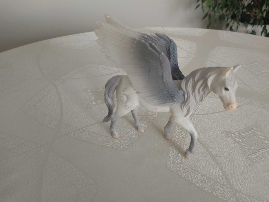 Konie Magiczne Schleich ze skrzydłami