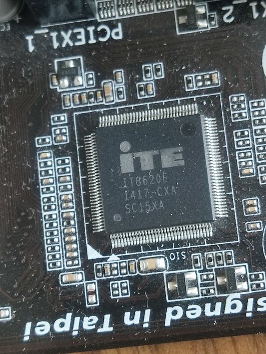 Gigabyte GA-H97M-HD3  LGA 1150 ITE IT8620E ITE IT8892E на запчастини