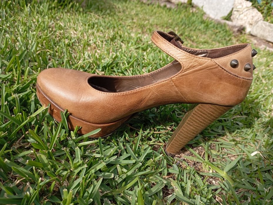 Sapatos de salto alto n. 38 - couro -made um Portugal