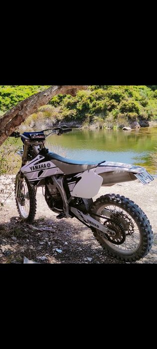 Yz 250f matrículada