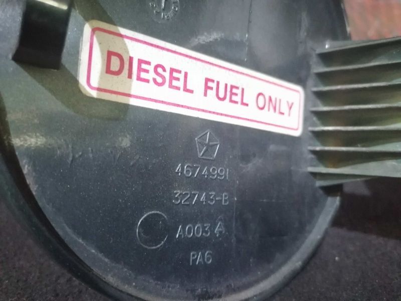 Tampa Do Combustivel Chrysler Voyager / Grand Voyager Iii (Gs)