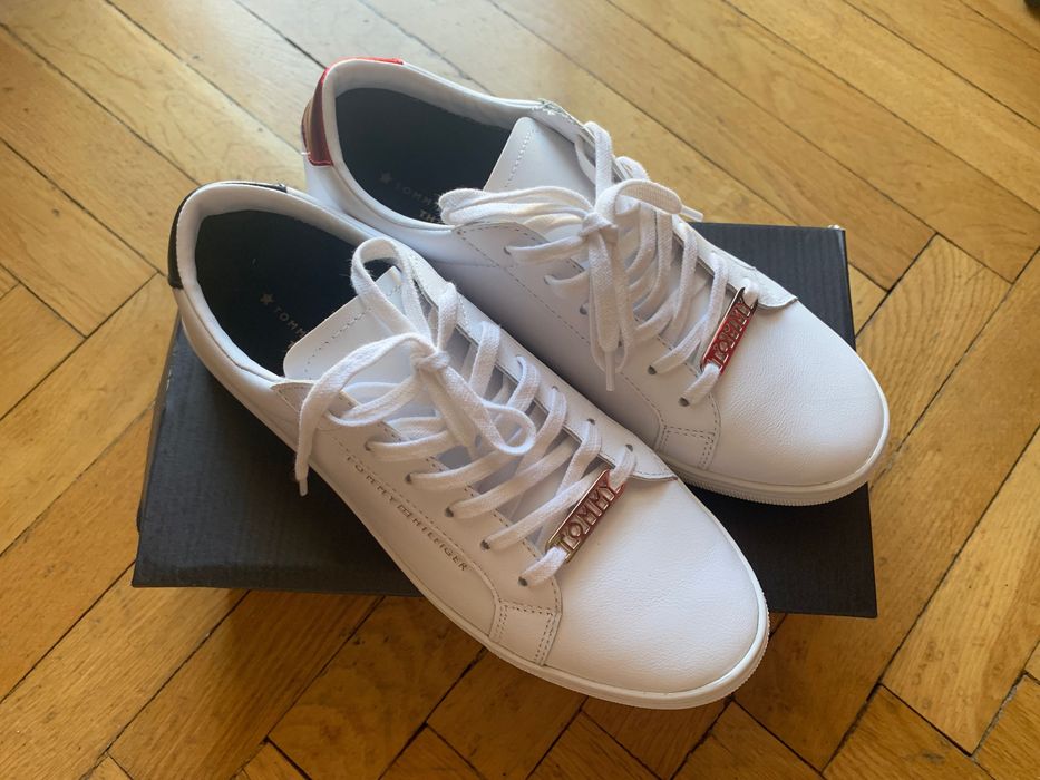Buty sportowe Tommy Hilfiger damskie