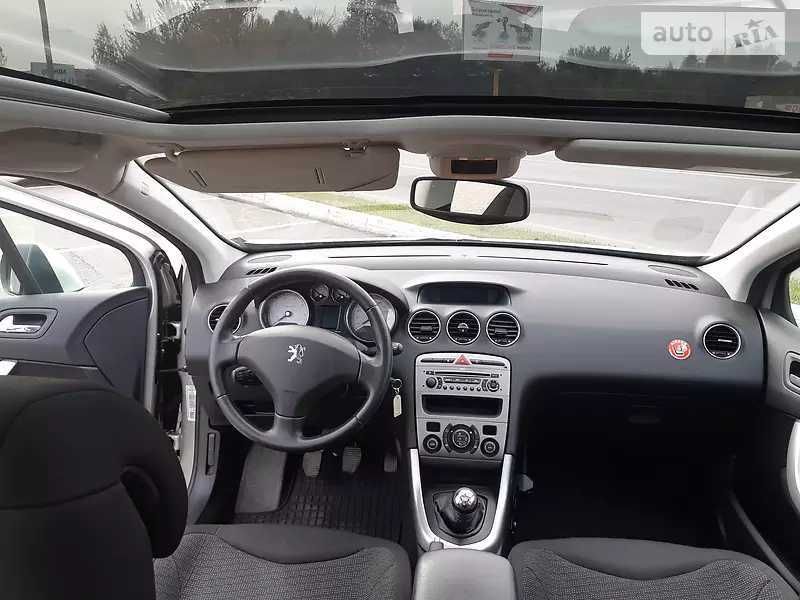 Peugeot 308 SW T7 2009 рік