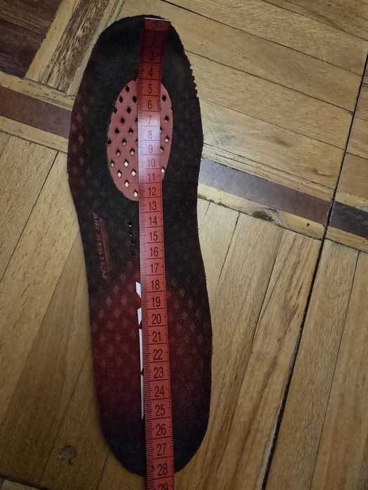 Продам хокейні ковзани CCM RBZ