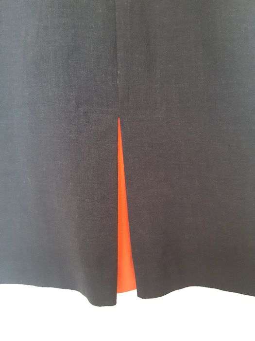 Sukienka grafitowa czarna biurowa