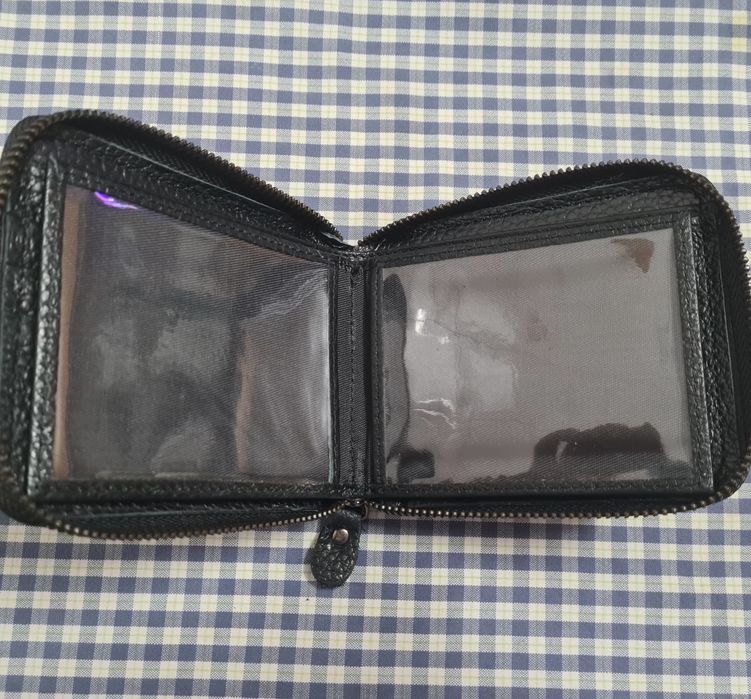 Carteira de homem em couro