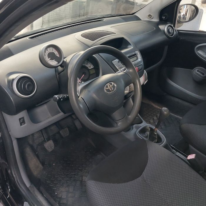 Toyota Aygo 1.0  Ac  5 portas  2008 — photo 5