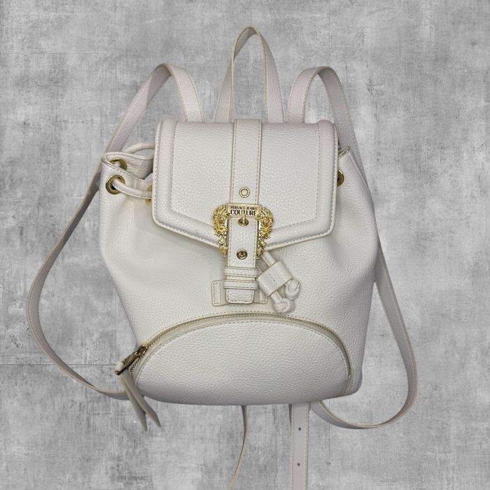 Plecaczek damski skorka Versace Jeans Couture bialo zloty