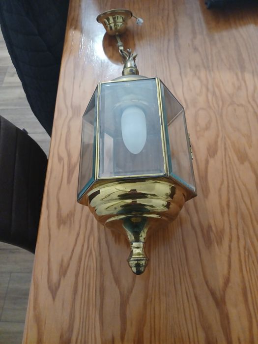 Candeeiro lanterna em bom estado