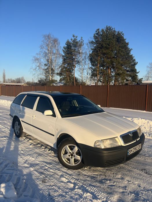 Продам Шкоду Октавію Тур Газ/Бензин
