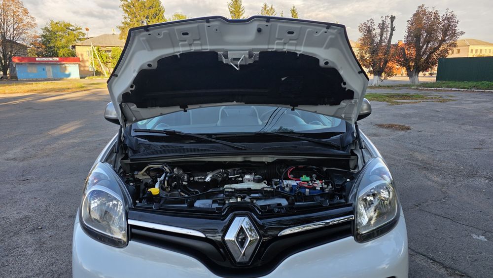 RENAULT Kangoo Individual к9к 1.5диз. 66кv.90л.с. 5-ступка
