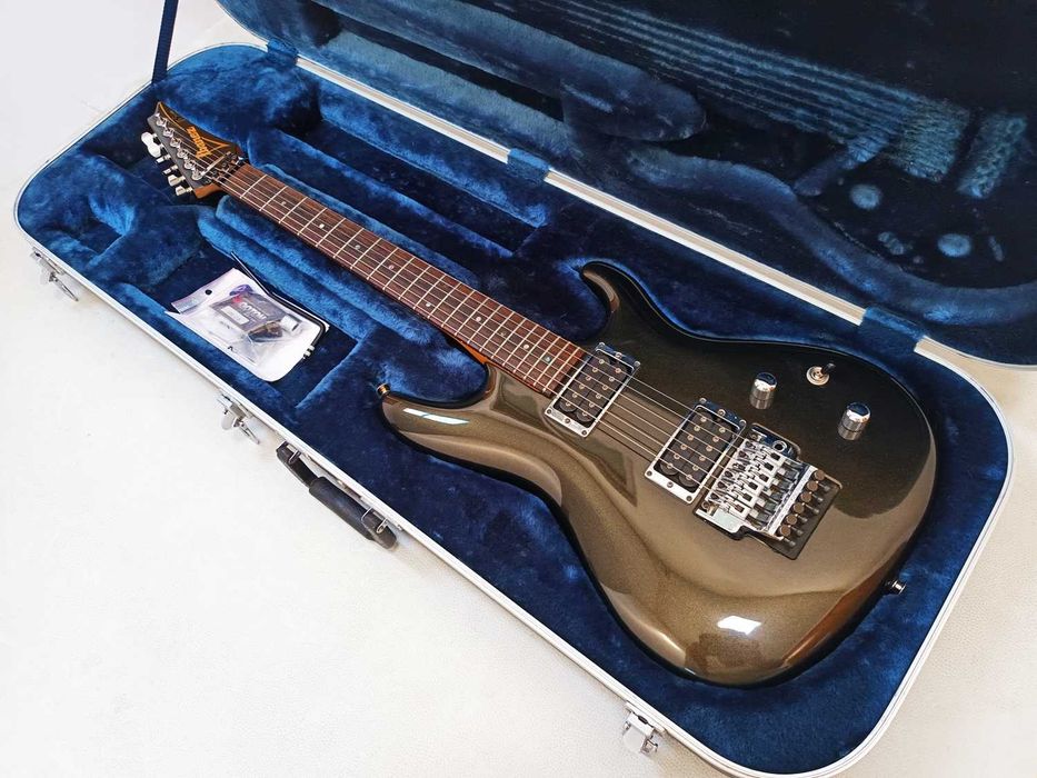 Ibanez JS900 Joe Satriani Signature Series - Japan 1997