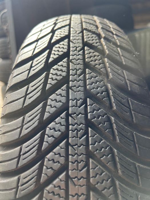 распаровка шины б/у 185/70 R14 Nexen Nblue 4season