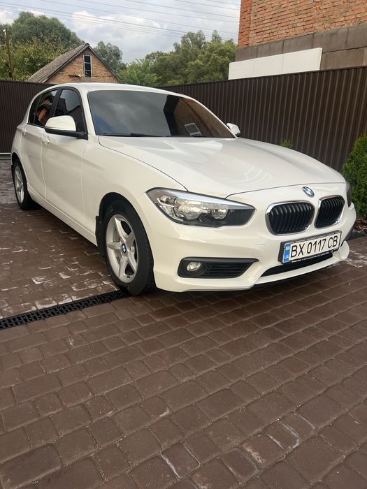 Bmw 118i 2017 року