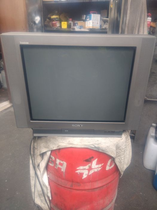 Sony Large Television64169621636738121