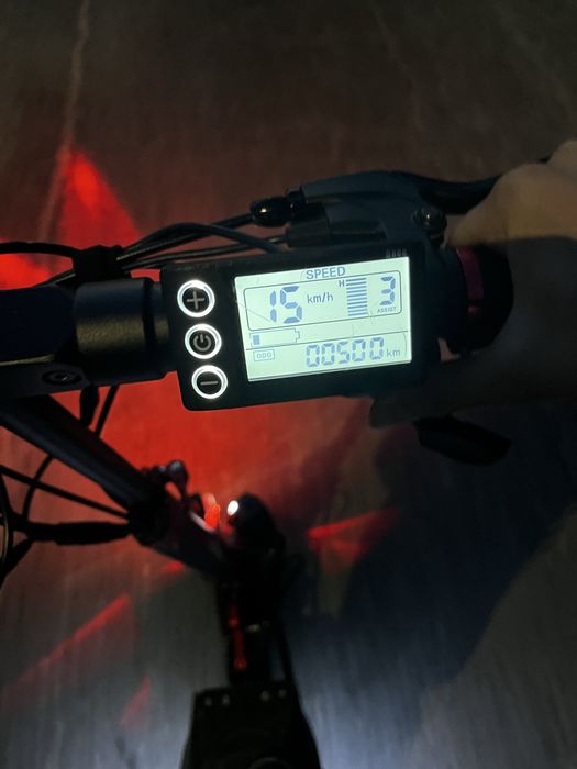 E-cross-pro 2 trotinete.