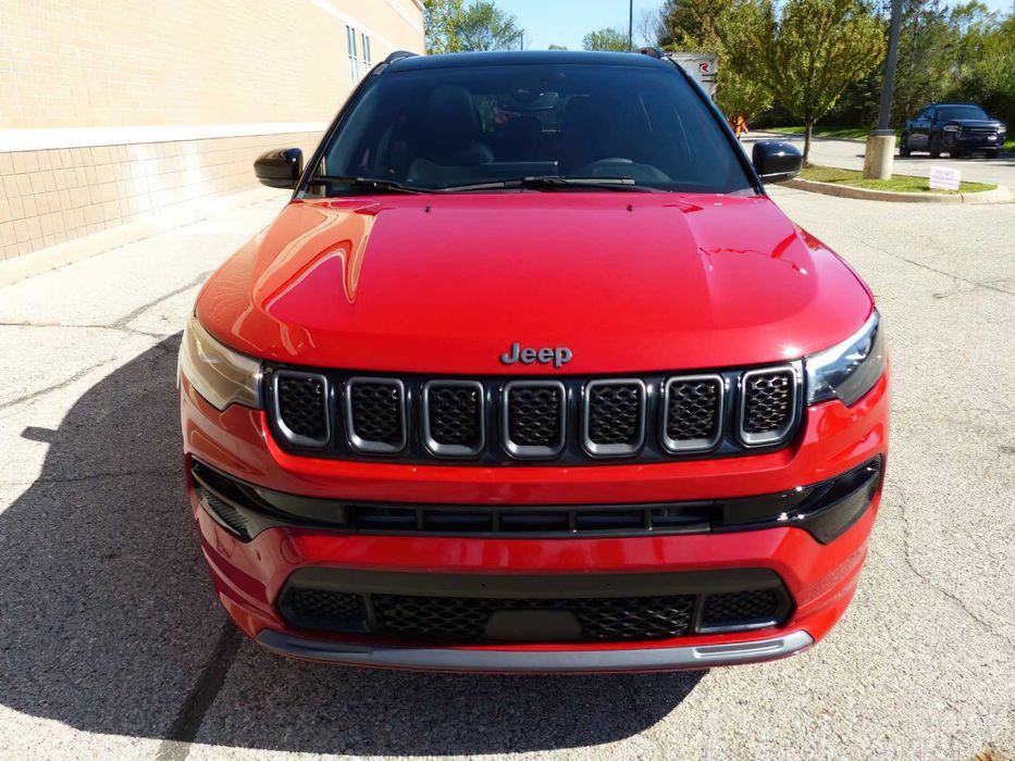 Jeep Compass      2023
