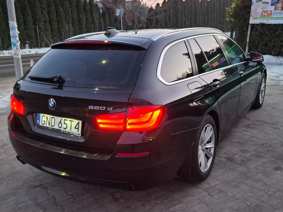 BMW Seria 5 F11 520d