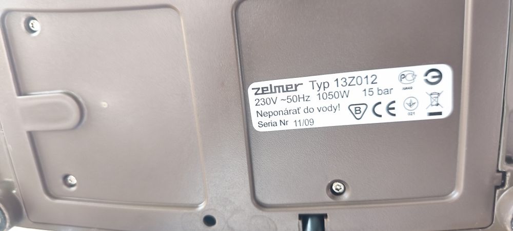 Expres do kawy Zelme Maestro używany z nową pompką.