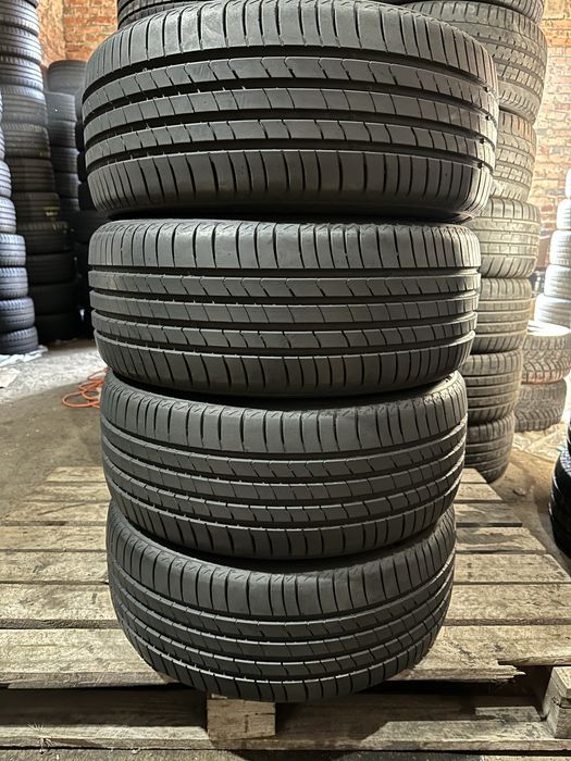215/45 R16 Kumho Ecsta /4шт./комплект/літо/