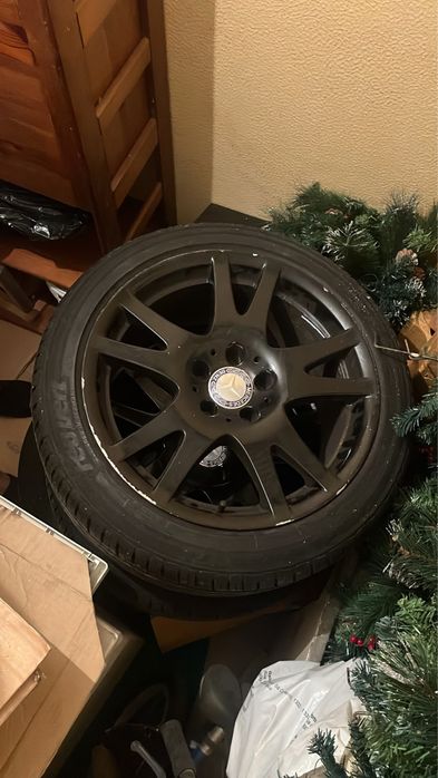 Conjunto Jantes 17’ mercedes +pneus