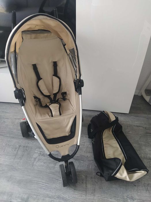 Wózek spacerowy parasolka trójkołowy Quinny ZAPP beżowy + travelbag