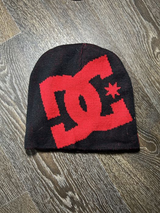 Шапка Dc.