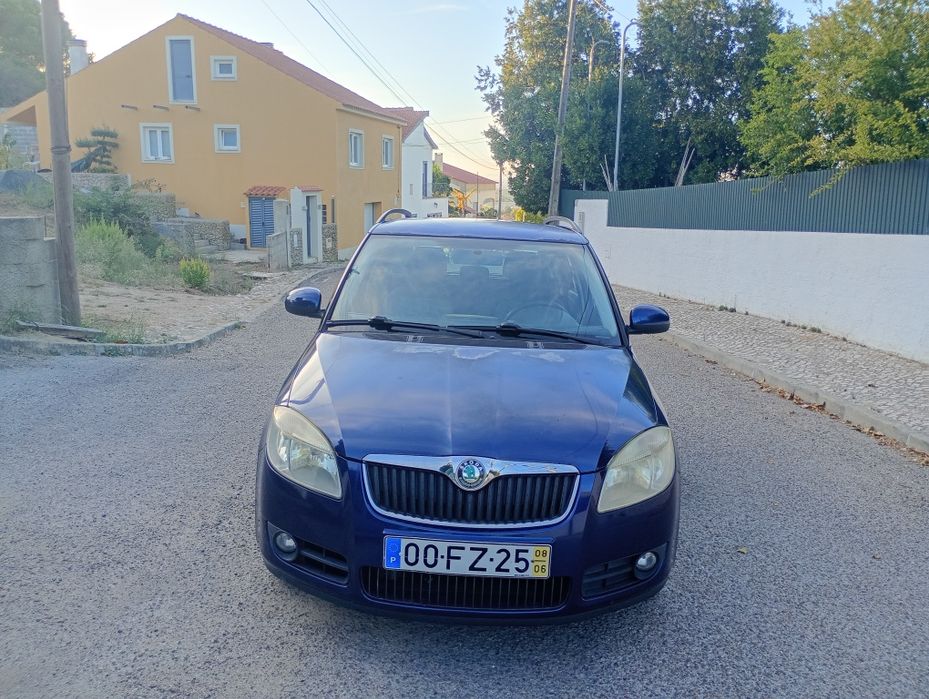 Vendo Skoda  Fábia 2008 foto 3