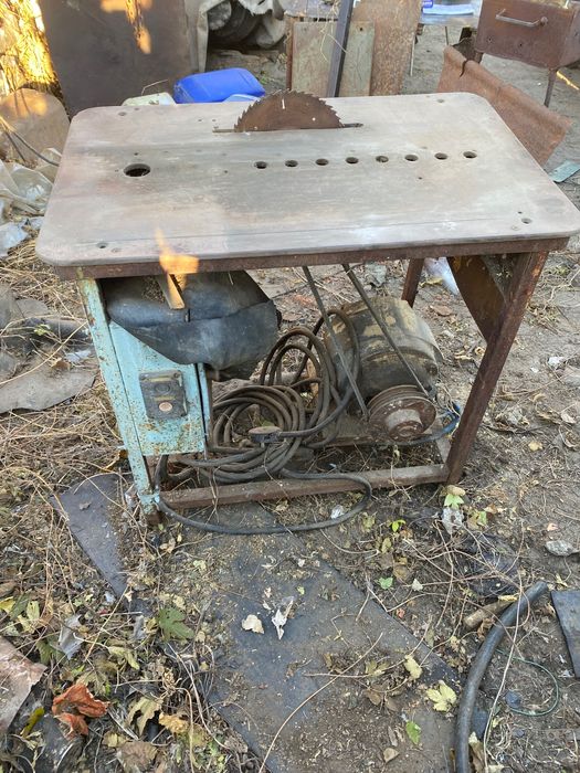 Циркулярная пила станок