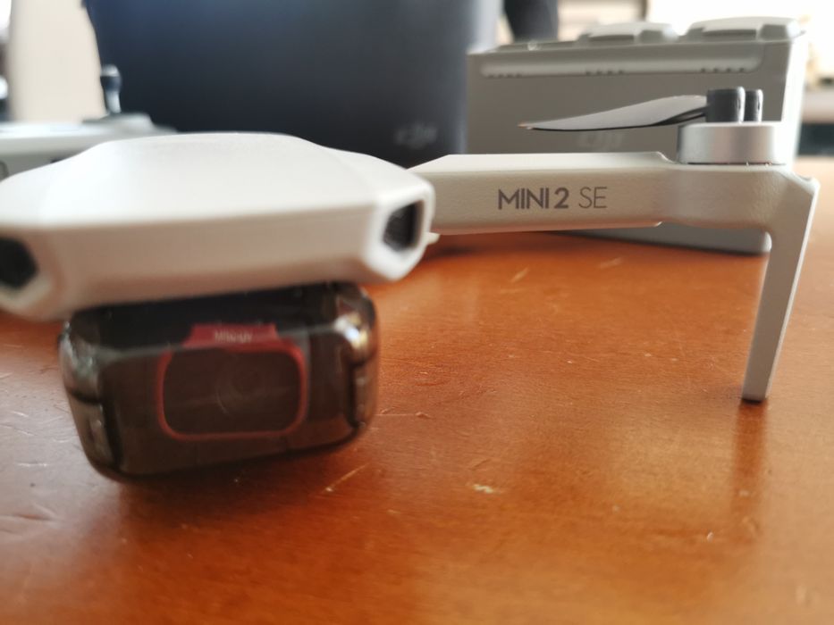 Dron DJI Mini 2 Fly More Combo
